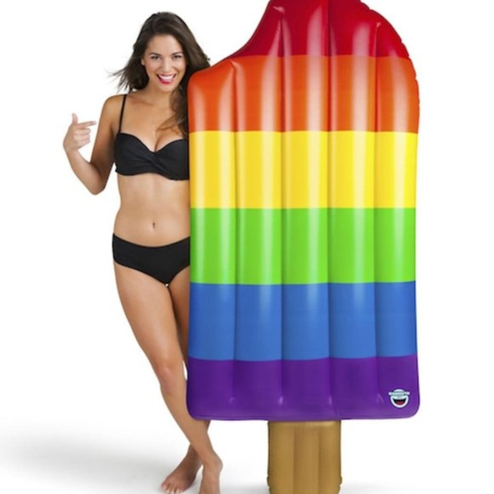 BIGMOUTH Giant rainbow pop pool float